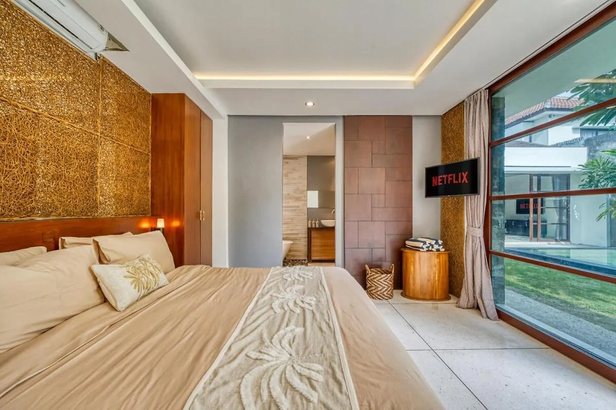 Villa Duadewi 3Br In The Heart Of Seminyak By Santi Management