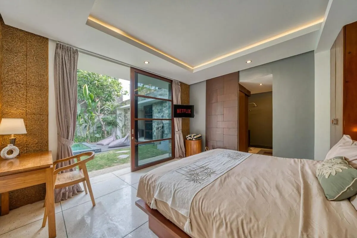 Villa Duadewi 3Br In The Heart Of Seminyak By Santi Management