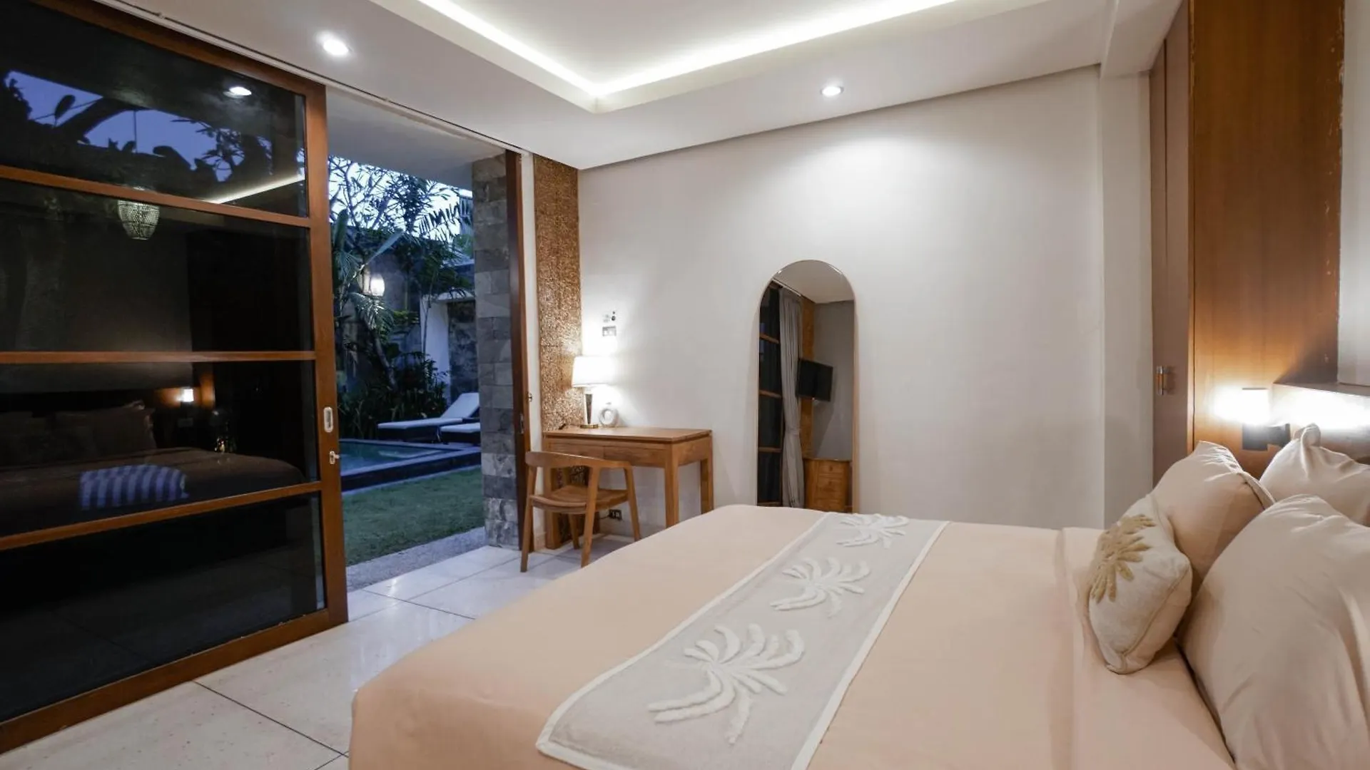 Villa Duadewi 3Br In The Heart Of Seminyak By Santi Management 0*, Seminyak (Bali) Indonesia