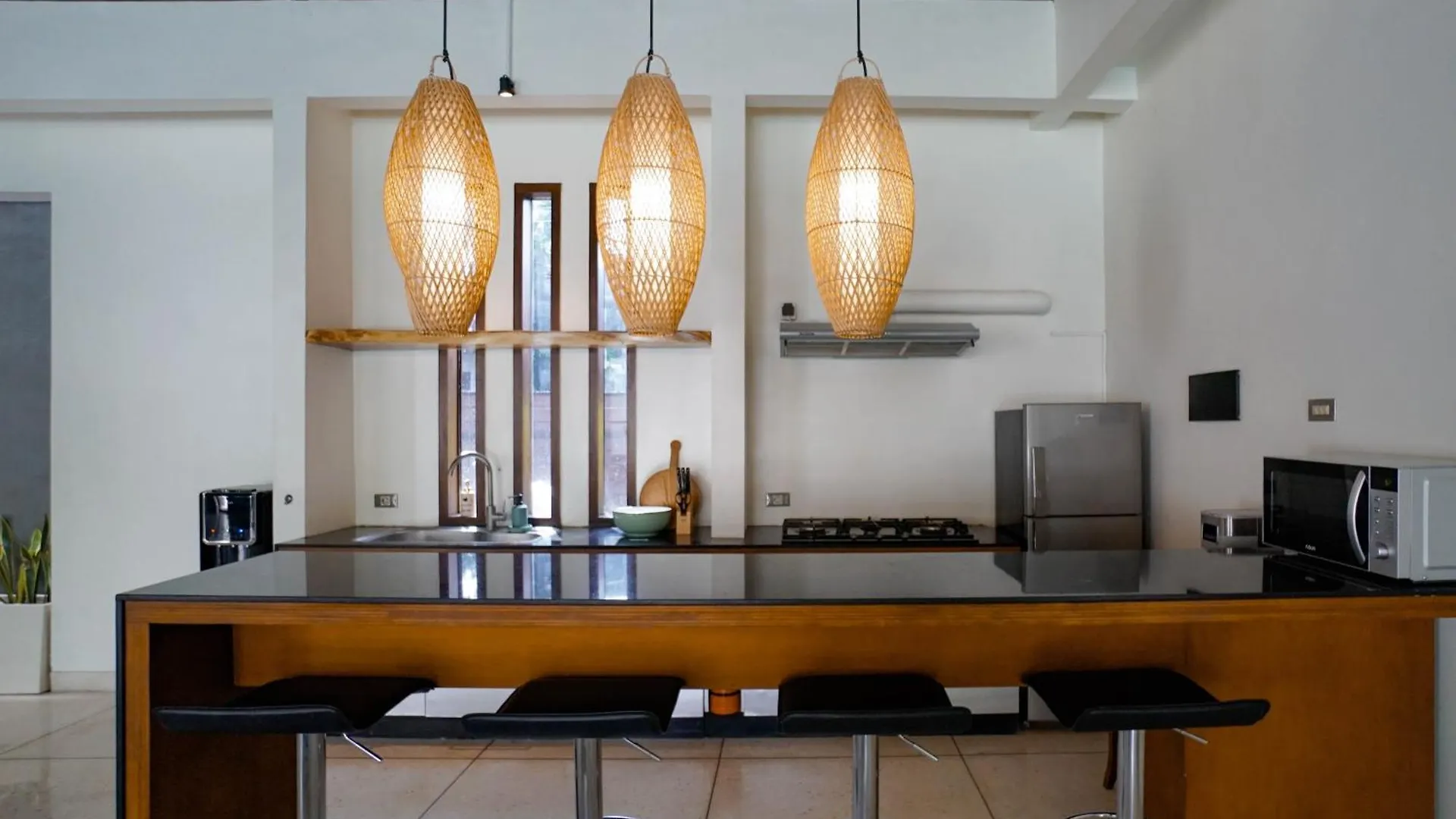 Villa Duadewi 3Br In The Heart Of Seminyak By Santi Management